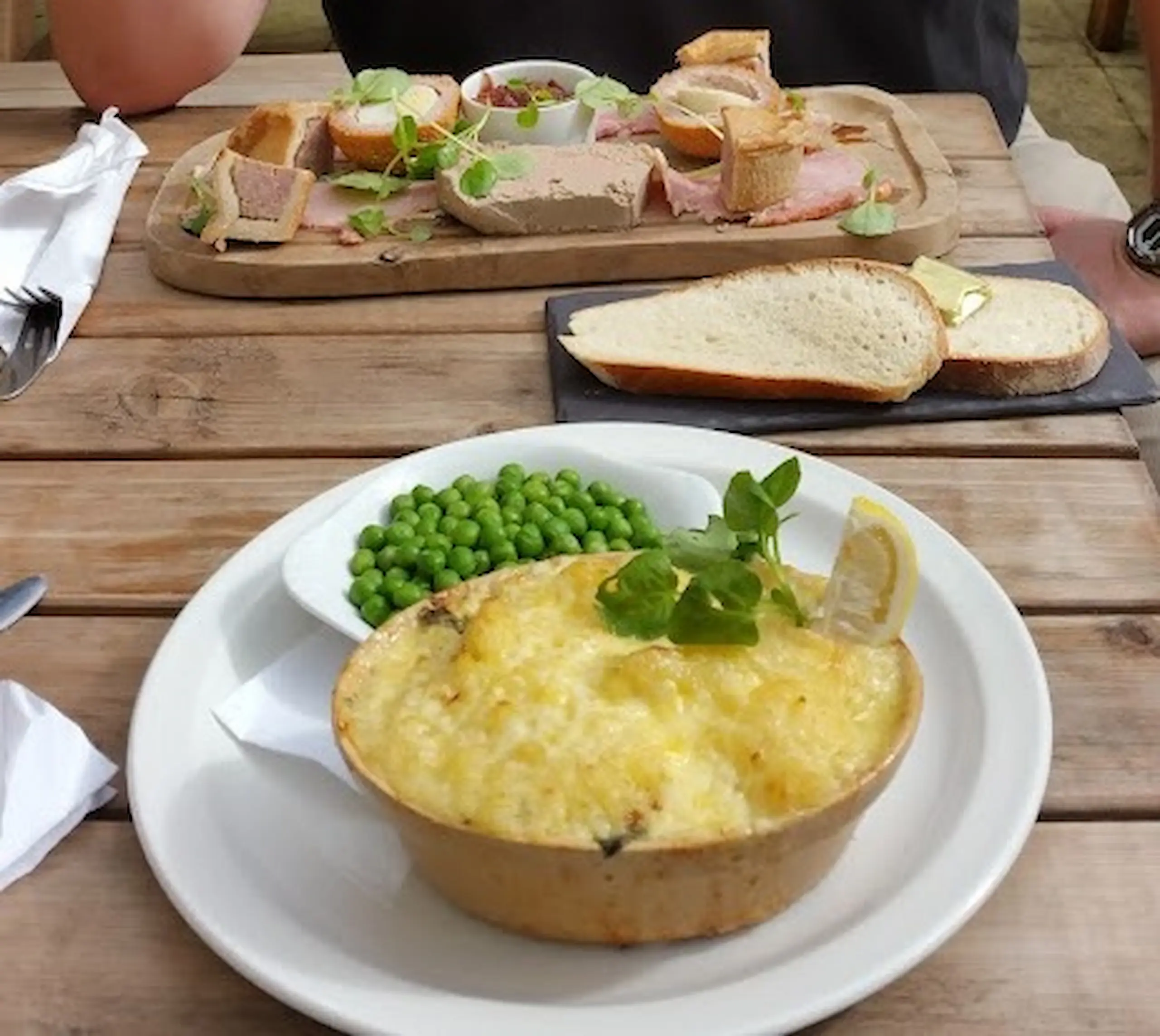 Pub lunch in England
